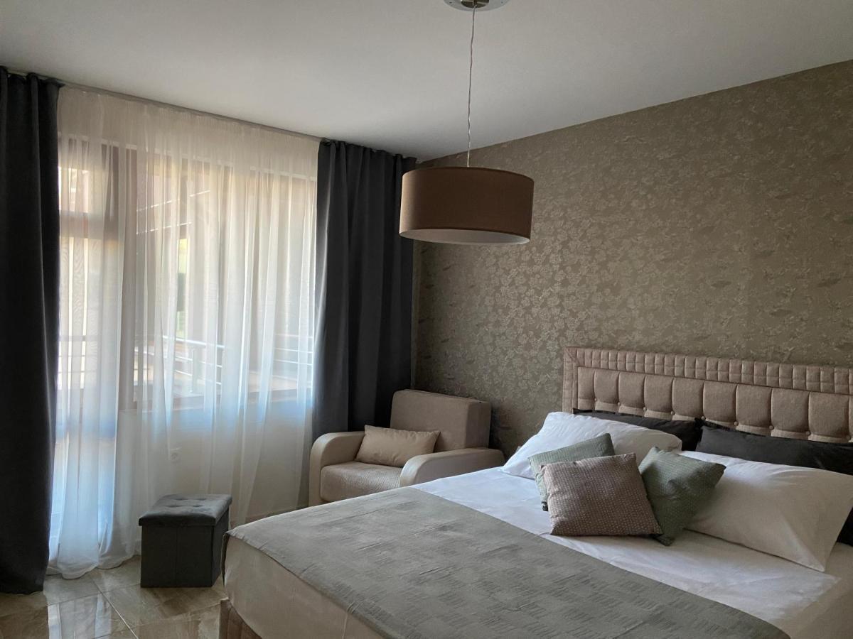 Beach Residence Pomorie Esterno foto