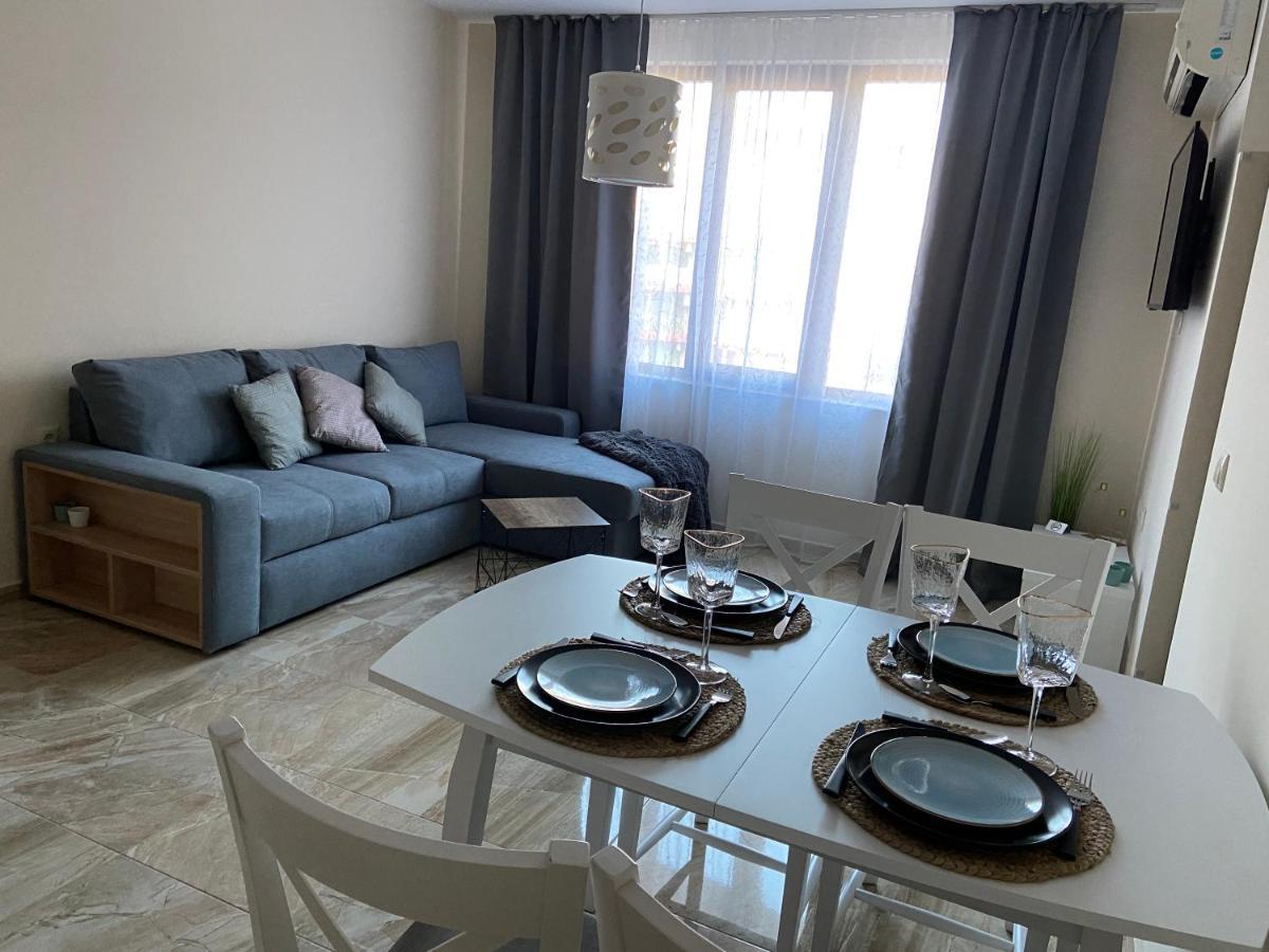 Beach Residence Pomorie Esterno foto