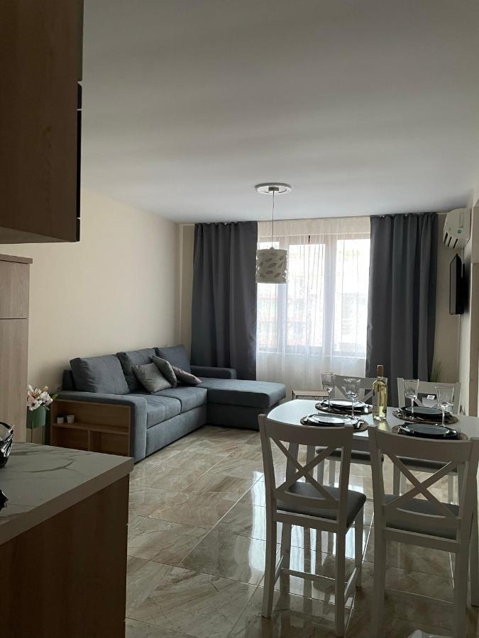 Beach Residence Pomorie Esterno foto